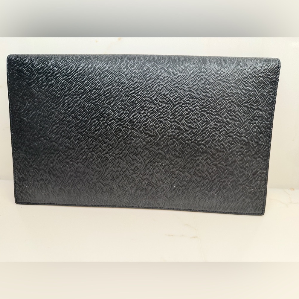 Saint Laurent Black Leather Detail - Picture 9 of 14